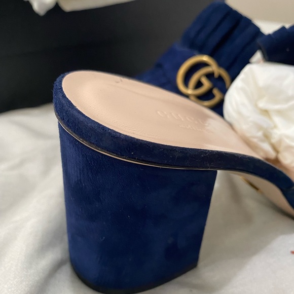 Gucci Marmont sandal- Navy Suede - Picture 6 of 8